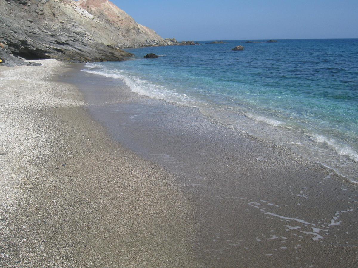 Psaravolada Hotel Milos Agia Kiriaki Beach  Bagian luar foto