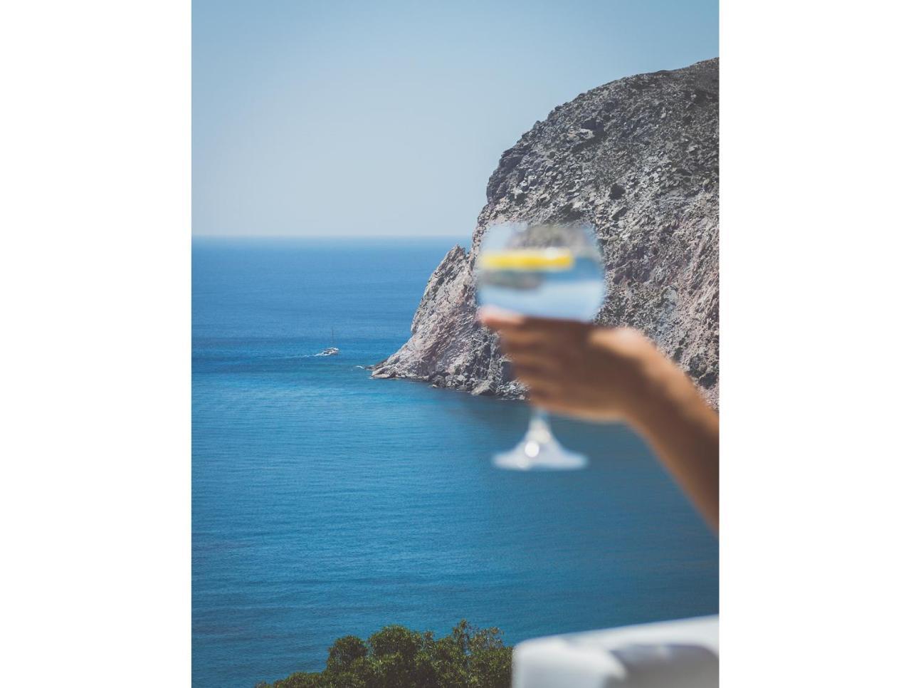 Psaravolada Hotel Milos Agia Kiriaki Beach  Bagian luar foto